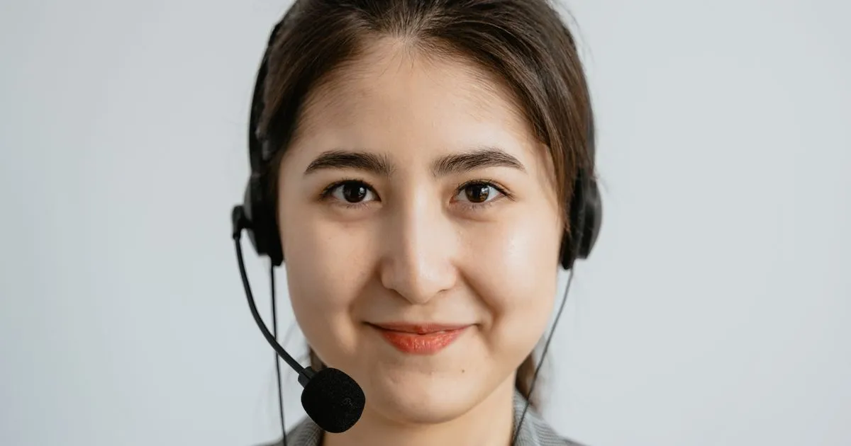 Friendly support specialist ready to answer credit questions